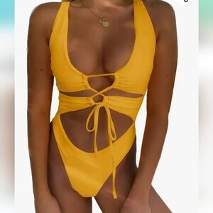 Sexy Cutout Lace Up Backless High‎ Cut One Piece Swimsuit Monokini yellow SZ M